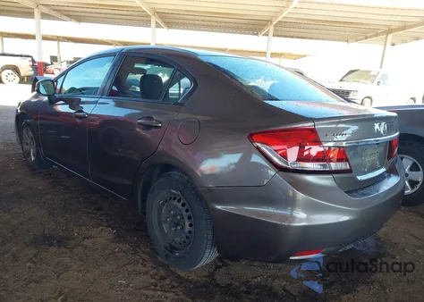 2013 Honda Civic Lx z USA, uszkodzony, nr VIN 19XFB2F57DE216878